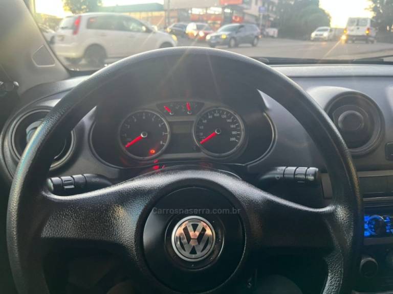 VOLKSWAGEN - VOYAGE - 2009/2009 - Prata - R$ 26.900,00