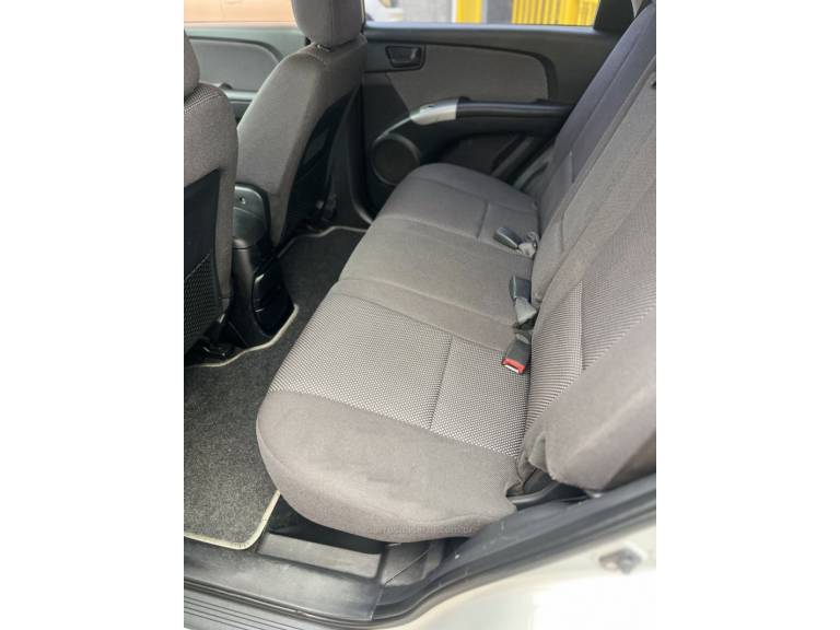 KIA MOTORS - SPORTAGE - 2008/2008 - Prata - R$ 36.900,00