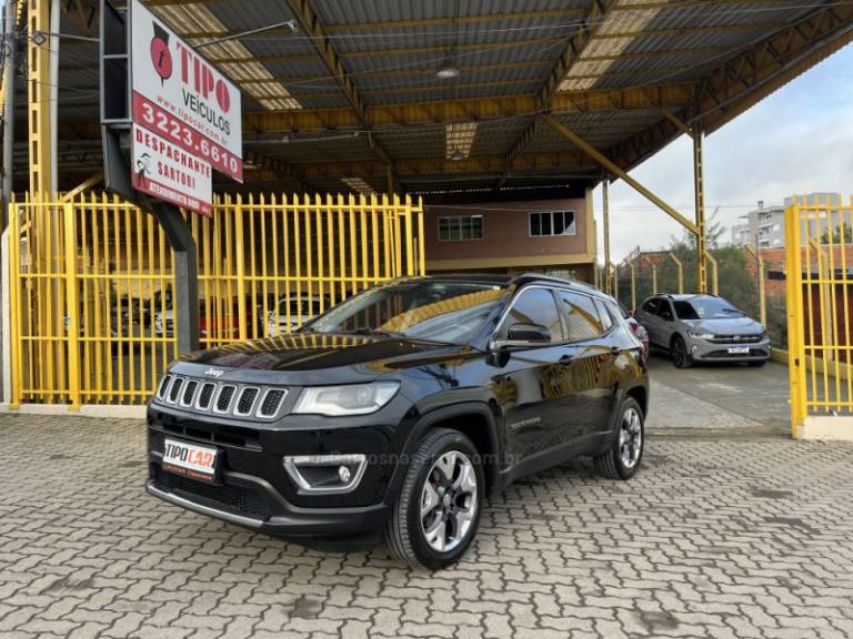 JEEP - COMPASS - 2018/2018 - Preta - R$ 102.900,00