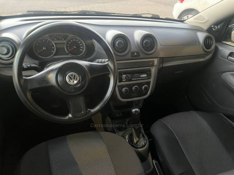 VOLKSWAGEN - VOYAGE - 2009/2009 - Prata - R$ 26.900,00