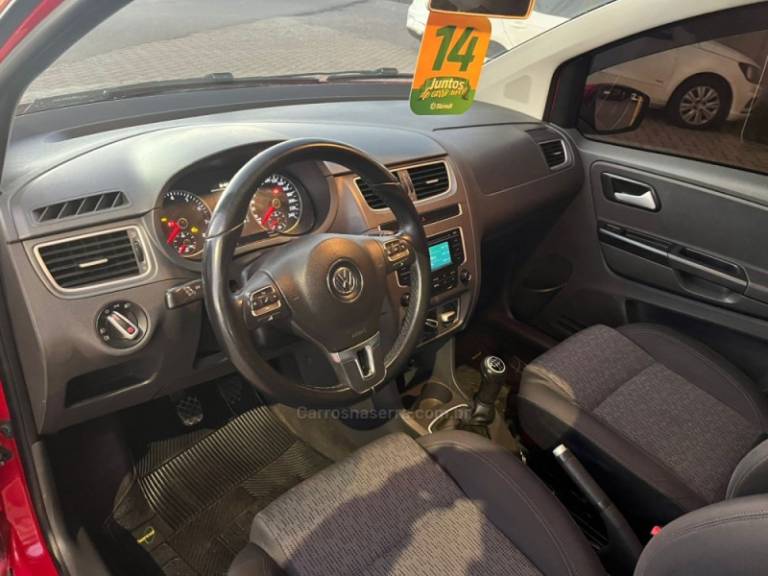 VOLKSWAGEN - SPACEFOX - 2014/2014 - Vermelha - R$ 44.800,00