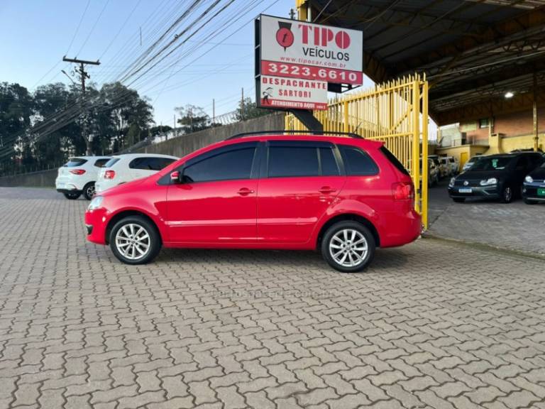 VOLKSWAGEN - SPACEFOX - 2014/2014 - Vermelha - R$ 44.800,00